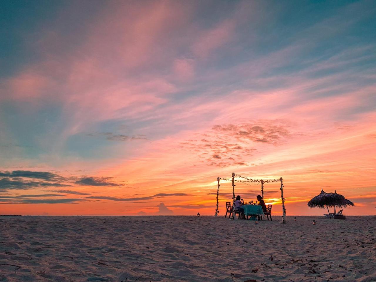 West Sands Ukulhas